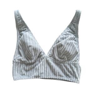 PINK Victoria’s Secret Light Blue Velvet Bralette Size XS